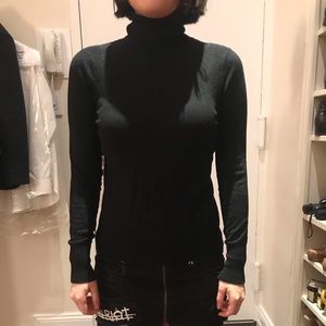 Clotton cashmere turtle neck sweater